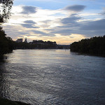 Le Rhône et le Palais des Papes @ sunset par Hélène_D - Avignon 84000 Vaucluse Provence France