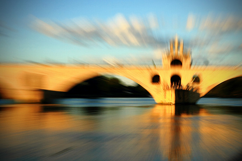 Sur le pont d'Avignon... par Boccalupo