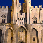 Avignon - entrée du Palais des papes par Dubaz-Art - Avignon 84000 Vaucluse Provence France