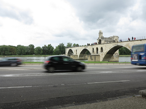 sur le Pont d'Avignon... by ornella..s