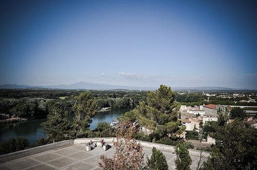 Vu du Rocher des doms sur le Rhône et le Mont-Ventoux by Joël Galeran