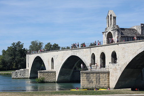 Pont d'Avignon et sa chapelle par gab113