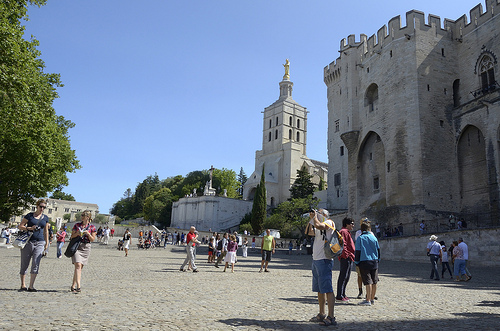 Provence - Avignon : place du palais des papes by Massimo Battesini