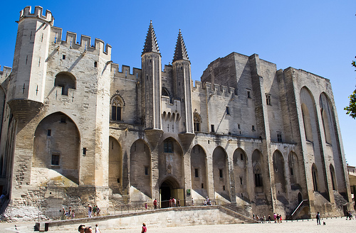 Avignon - Palais des Papes by spanishjohnny72