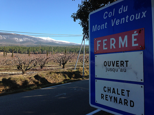 Col du Mont-Ventoux fermé aux voitures by gab113