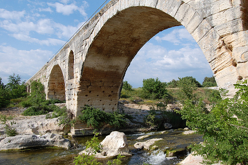 Pont Julien par jterning