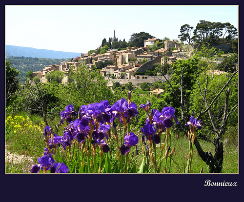 Bonnieux - Printemps dans le Luberon by myvalleylil1