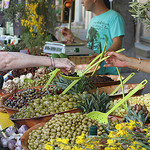 Dégustation d'olives par gab113 - Caromb 84330 Vaucluse Provence France