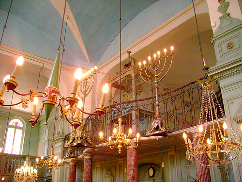 Intérieur de la synagogue de Carpentras par Klovovi