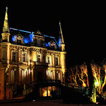 Le château de Val-Seille par dafunkyhapax - Courthézon 84350 Vaucluse Provence France