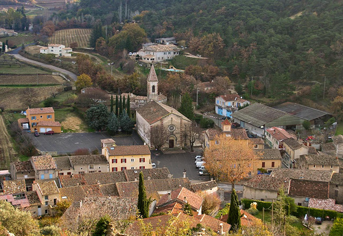 Noël à Entrechaux par tyeve (not so much lazy as sleepy)