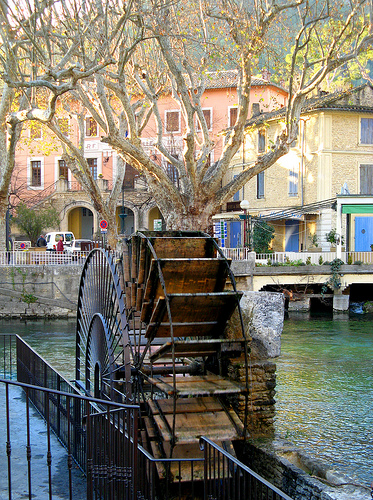 Roue à aubes - Fontaine de Vaucluse par myvalleylil1