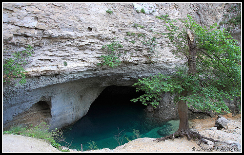 Gouffre de Fontaine de Vaucluse : l'origine de la Sorgue par redwolf8448