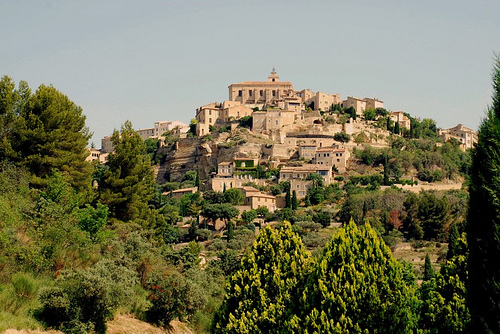 Gordes dans le vert ! par Alain Cachat