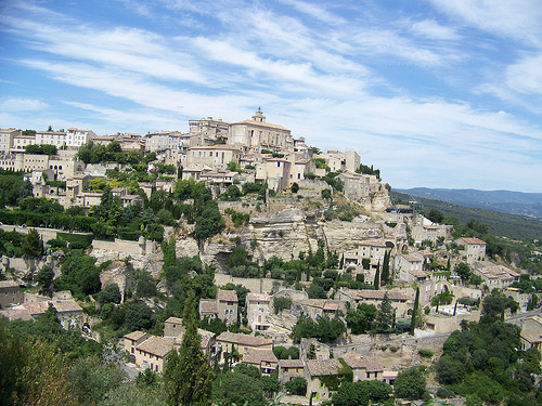 Arrivee a Gordes par Audry Drapier