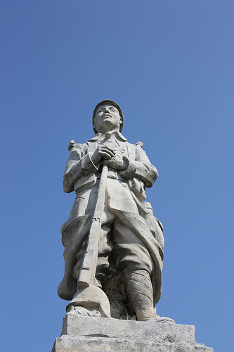 Monument aux morts de Gordes by Cilions