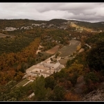 Abbaye de Senanque vue de haut par Coco chat n'elle - Gordes 84220 Vaucluse Provence France