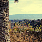 Vue de Gordes par L_a_mer - Gordes 84220 Vaucluse Provence France