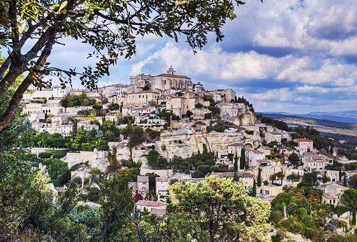 The Luberon hill town of Gordes by philhaber