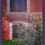 Couleurs - Goult en Provence par Periegese © - Goult 84220 Vaucluse Provence France