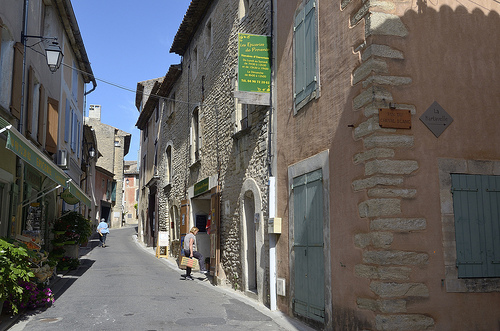 Ruelles à Goult par Massimo Battesini