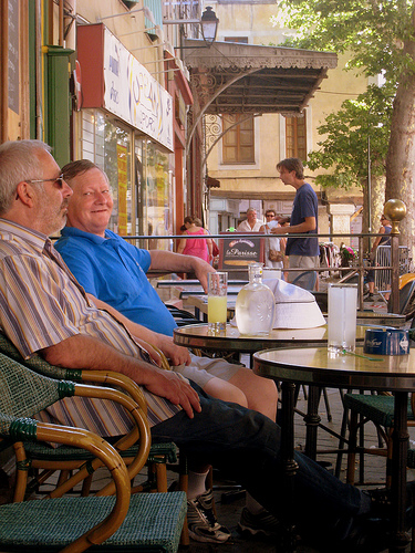 au Café de France, l'Isle-sur-la-Sorgue par Olivier Colas