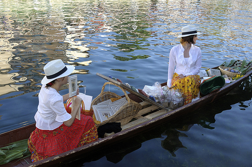 Marché flottant de l'Isle sur la Sorgue par Massimo Battesini