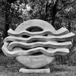 Sculpture abandonnée, Lacoste par Gabi Monnier - Lacoste 84480 Vaucluse Provence France