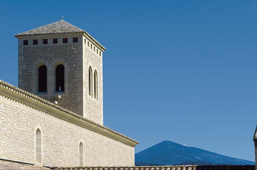 Monastère de Sainte-Marie-Madeleine et le Mont-Ventoux by Only Tradition