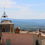 Vue sur la plaine de Carpentras depuis le village du Barroux by gab113 - Le Barroux 84330 Vaucluse Provence France