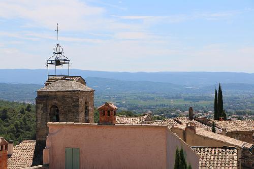 Vue sur la plaine de Carpentras depuis le village du Barroux par gab113