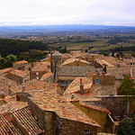 Toits en tuiles du Barroux by fgenoher - Le Barroux 84330 Vaucluse Provence France