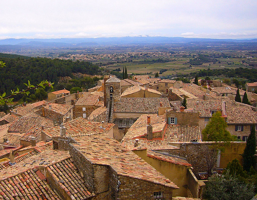 Toits en tuiles du Barroux par fgenoher