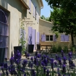 Couleur Lavande : Terrasse ombragée par CouleurLavande - Le Thor 84250 Vaucluse Provence France