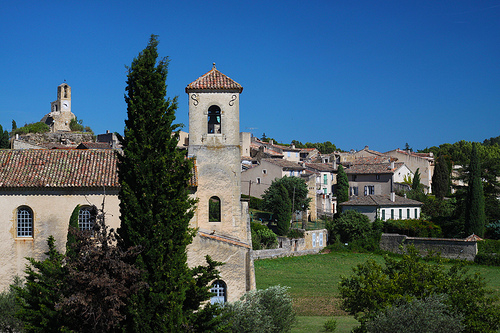 Temple de Lourmarin by eyetastic