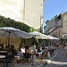 Terrasses de café à Lourmarin par Massimo Battesini - Lourmarin 84160 Vaucluse Provence France