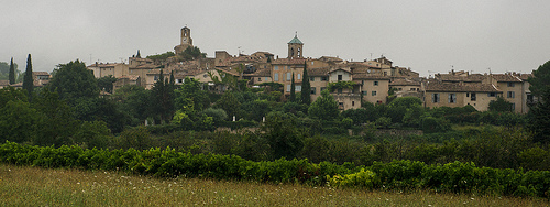 Village de Lourmarin, France par Ann McLeod Images