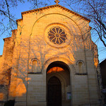 Facade de l'église romaine de Mazan par fgenoher - Mazan 84380 Vaucluse Provence France