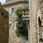 Ruelle à Ménerbes par mistinguette18 - Ménerbes 84560 Vaucluse Provence France