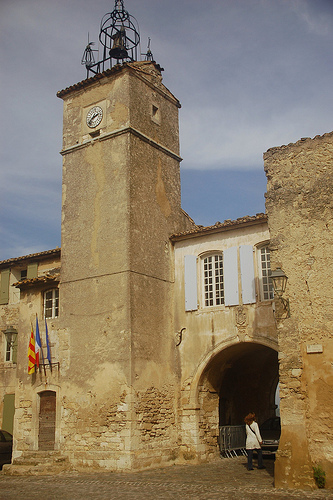 Ménerbes campanile par /Bas