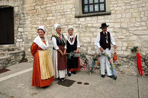 Comtadines Traditionnelles de Provence par gab113