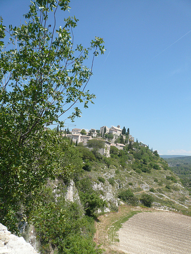 Vue sur le village de Méthamis by gab113