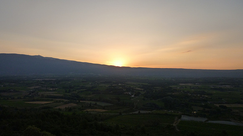 Levé du soleil sur le Mont-Ventoux par gab113