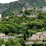 Village dans la nature : Oppède-le-vieux by franc/34 - Oppède 84580 Vaucluse Provence France