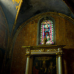 Intérieur de l'église de Pertuis et vitrail by ebtokyo - Pertuis 84120 Vaucluse Provence France
