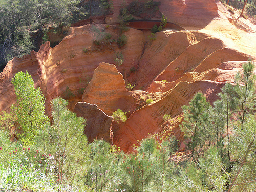 Relief d'ocre de Roussillon par Jean NICOLET