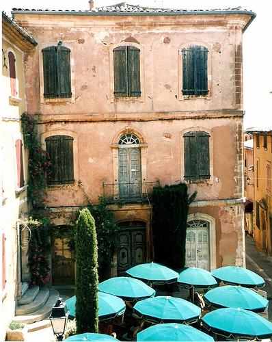 Old House in Roussillon by curry15