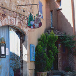 Boutique à Roussillon by jackie bernelas - Roussillon 84220 Vaucluse Provence France