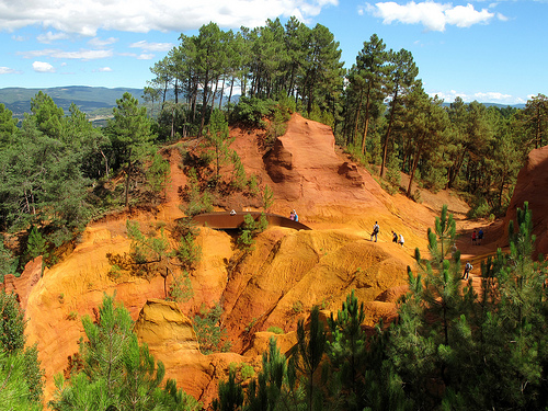 Roussillon - le sentier des ocres by Boris Kahl