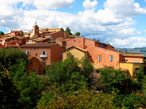 Le village de Roussillon by Boris Kahl